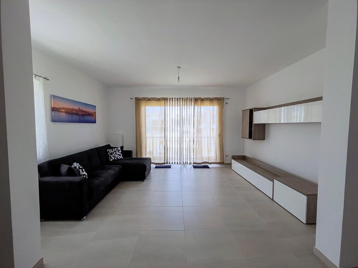 Close To Airport Apartment Żejtun المظهر الخارجي الصورة