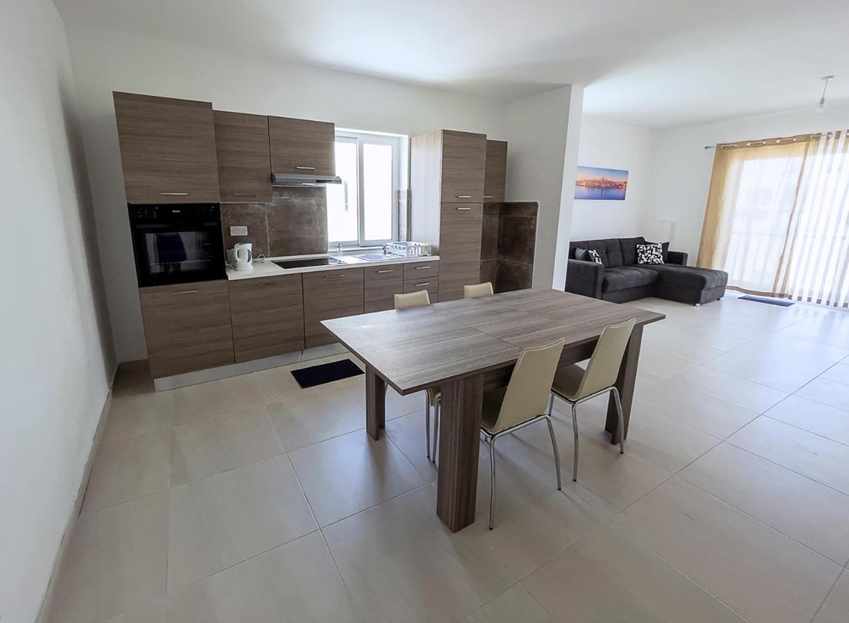 Close To Airport Apartment Żejtun المظهر الخارجي الصورة