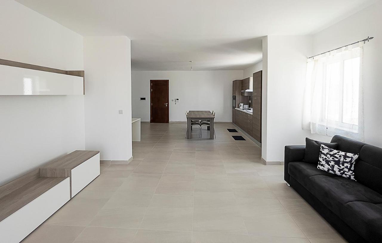 Close To Airport Apartment Żejtun المظهر الخارجي الصورة