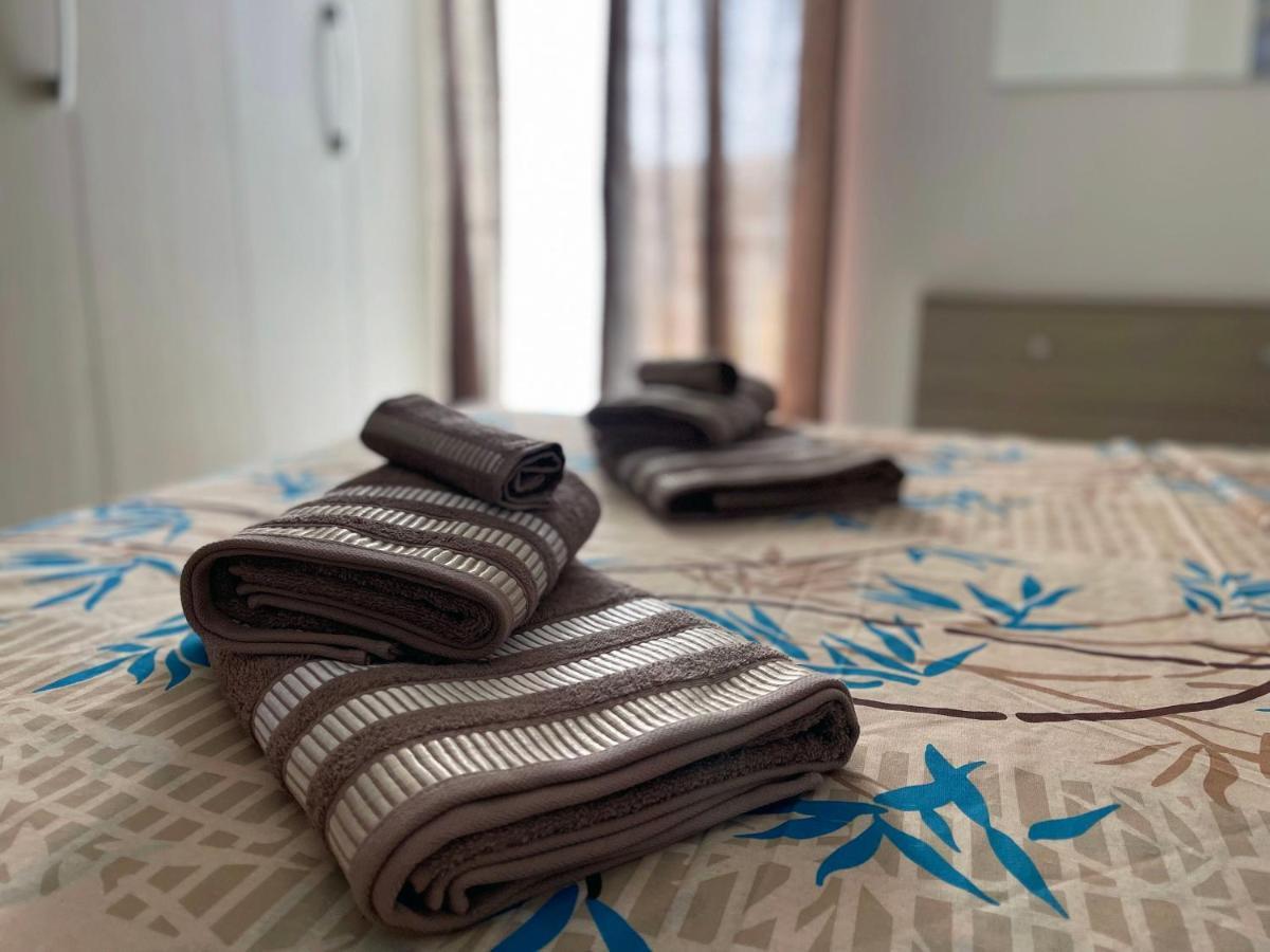 Close To Airport Apartment Żejtun المظهر الخارجي الصورة
