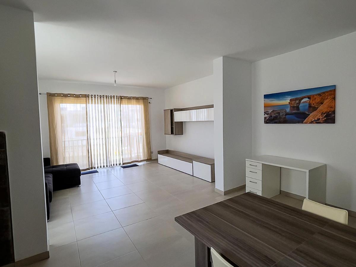 Close To Airport Apartment Żejtun المظهر الخارجي الصورة
