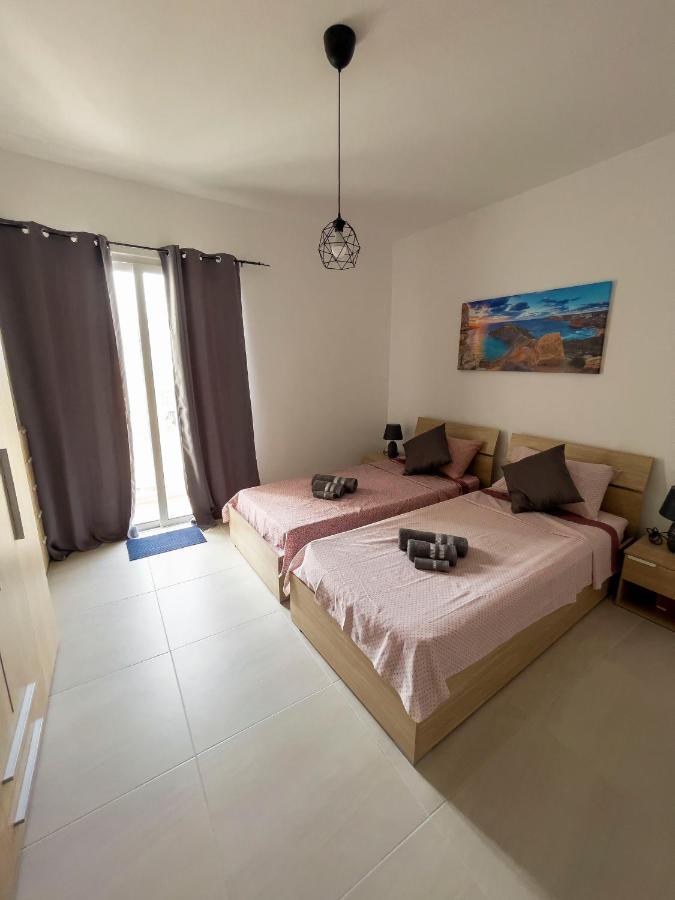 Close To Airport Apartment Żejtun المظهر الخارجي الصورة
